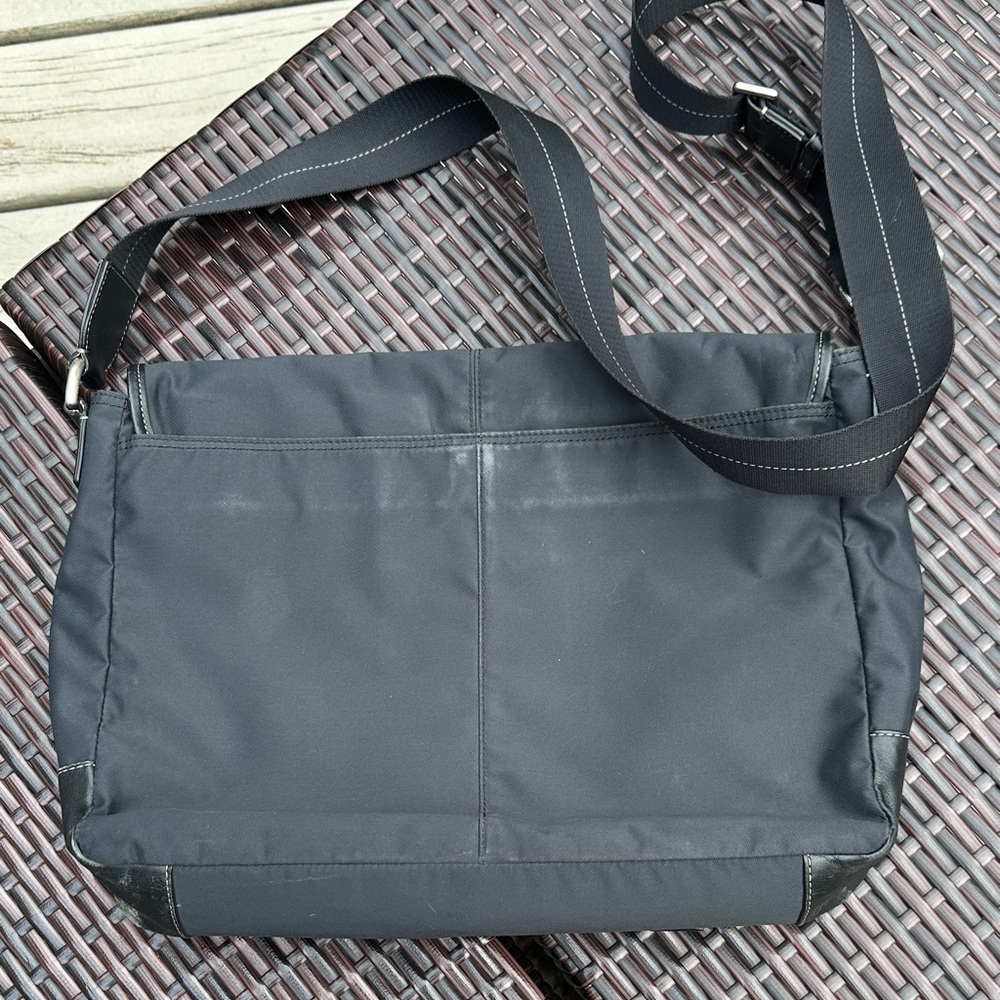 Coach Men's Messenger Bag - Picture 3 of 13